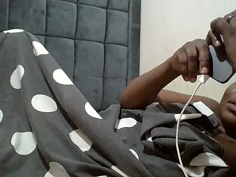 yummyychocolate_ webcam