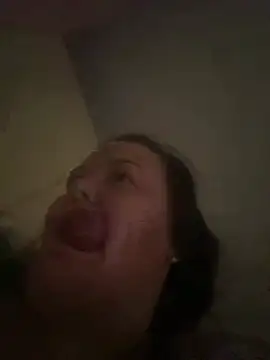 SunnyLeila2101 webcam