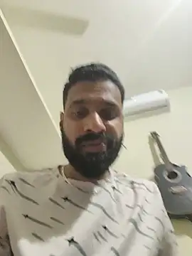 Mallu_Boy_For_Girls live cam on StripChat