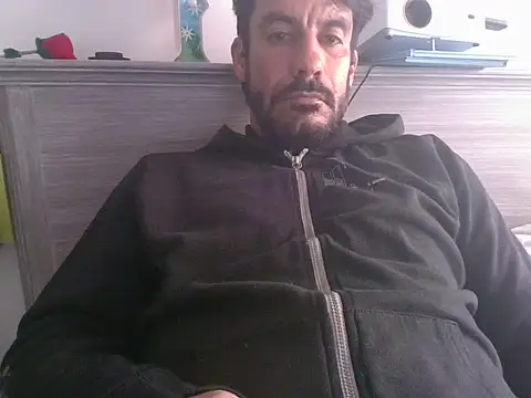 elkike1980 webcam