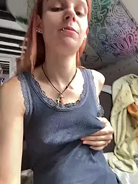 leylasquirtybirty (F young) - 🍒 Hot nipple play