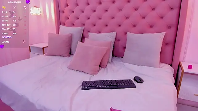 _miia_monrroy webcam