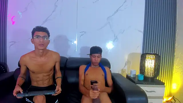 Xxx_hot23cm webcam