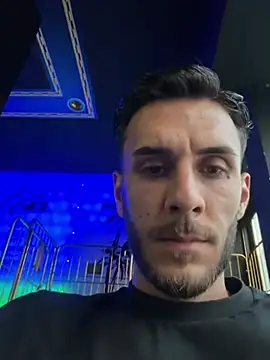 suissegigolo1 live sex cam
