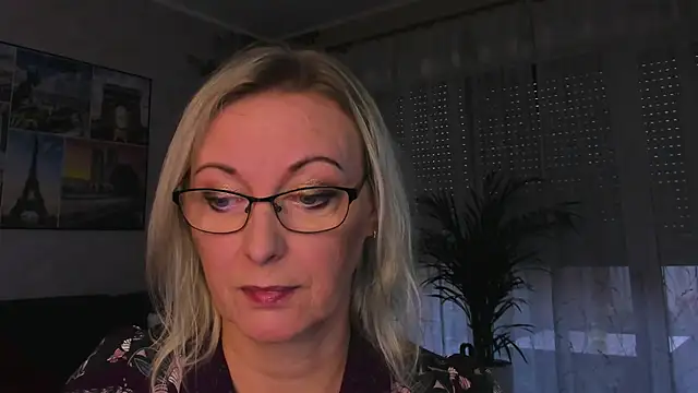 vanessa_chat webcam
