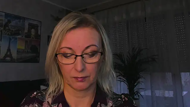 vanessa_chat webcam