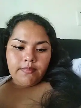 miabloom0 (F young) - Playing with my dildo