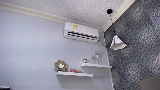 grandmother_milf webcam