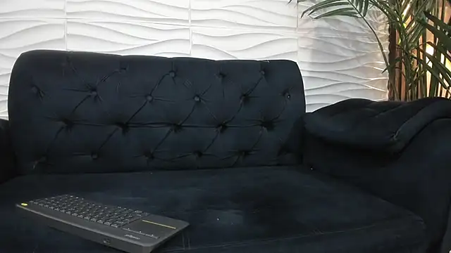 Pavo_tv live cam on StripChat