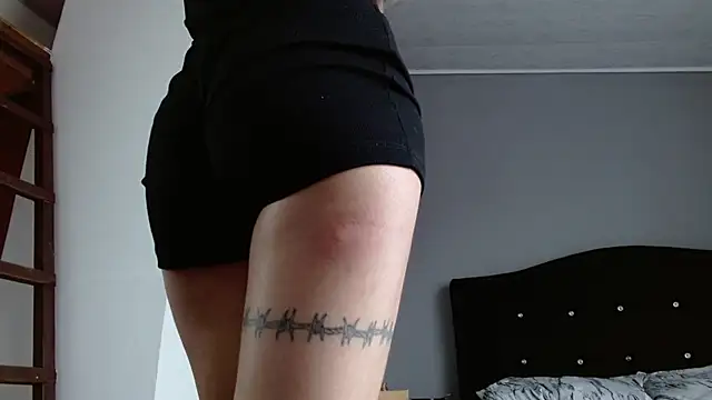 Emilia_1995 webcam