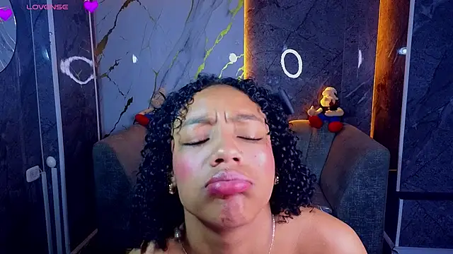 Violeth_b webcam