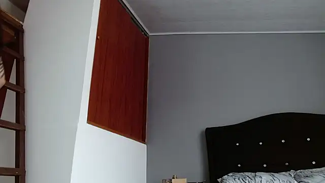 Emilia_1995 webcam