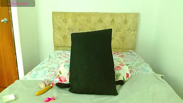 Alettalovee webcam