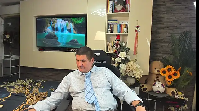 SpartacusDaddy48 webcam