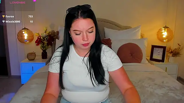 LexiePat webcam