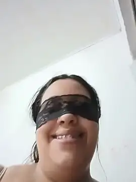 your_lady_girl webcam