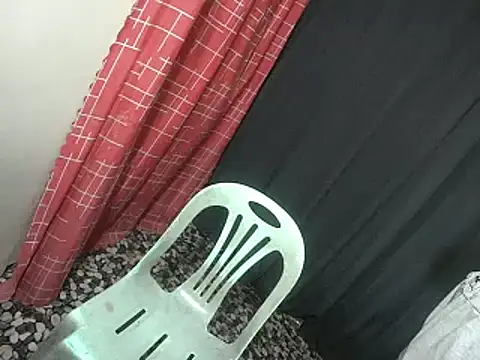 Alluringluna webcam