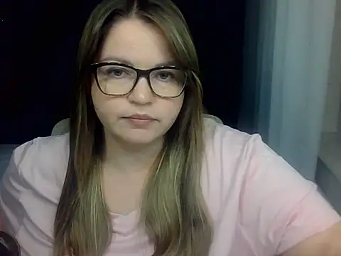 cute__cherry webcam