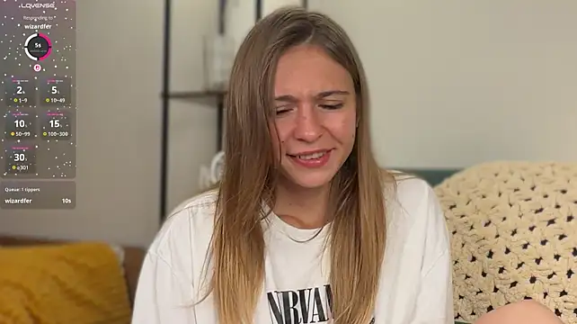 LovelyKatea webcam