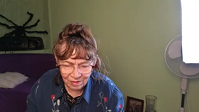 Betty_Brick webcam