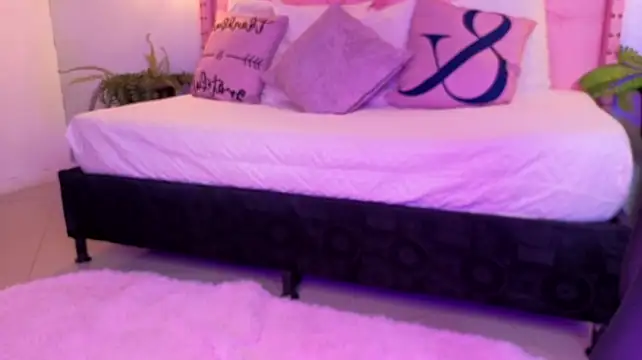 dark__nymph webcam