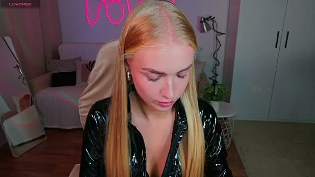 TessaGrays webcam