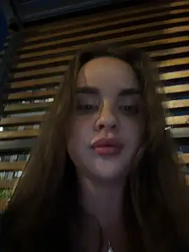 KristiRich webcam