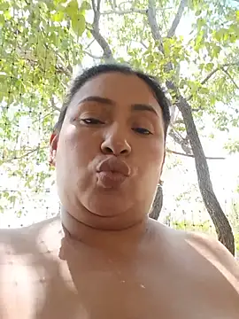 Hot_bella12 webcam