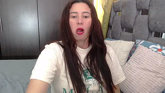 sara_hott_1 webcam