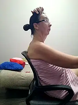 Celine_Faer1 webcam