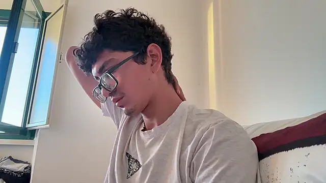 TylerWhite_ webcam