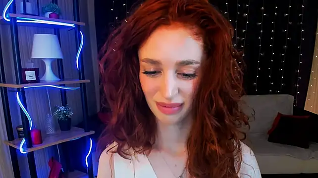 ChristinaConteeree webcam