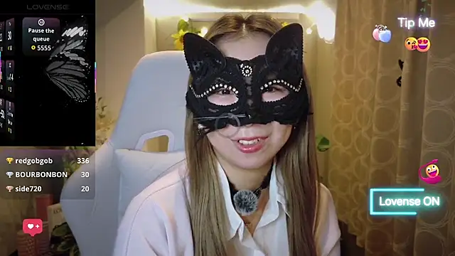 arianozomi_0808 webcam