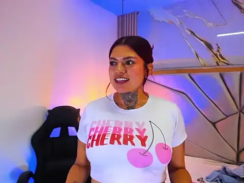 boobiecherryvs webcam