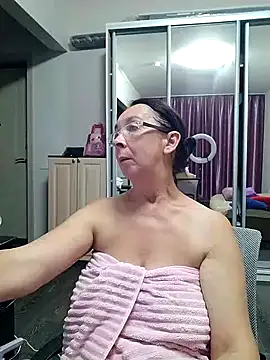Celine_Faer1 webcam