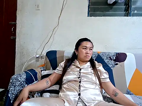 Laiskie_33 webcam