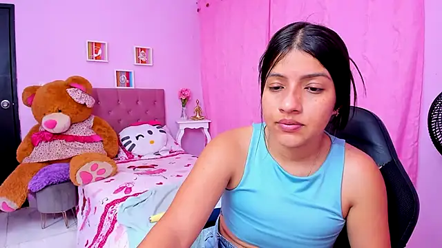 zara_cute webcam