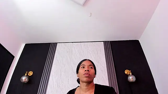 yummyduooo (F young) - Spank hard both hand 🍑💋🔥