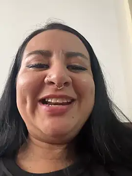 Abril_Luv webcam