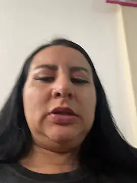 Abril_Luv webcam