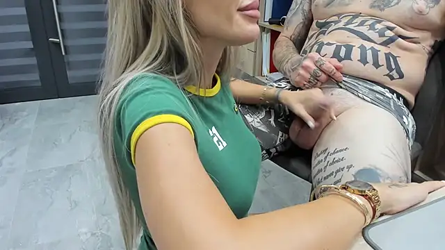 cash_rules77 webcam