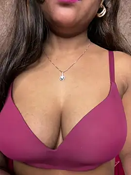Cute-Ananyaa live cam on StripChat