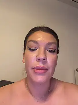 ClaraPasssion 📋 free live cam