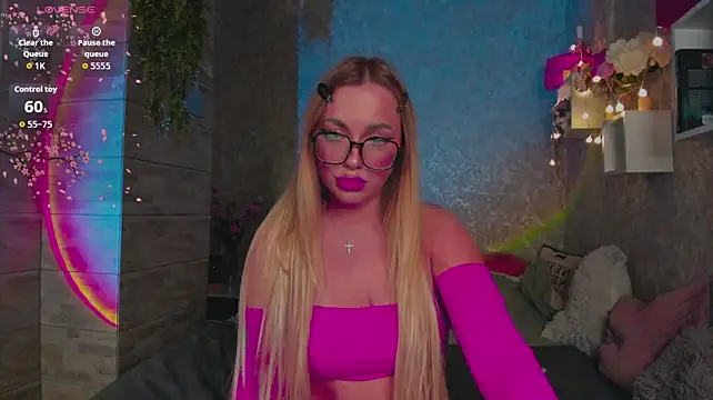 Mika_Rayy webcam