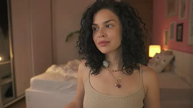 sofa_01 (F young) - Dildo in pussy + orgasm