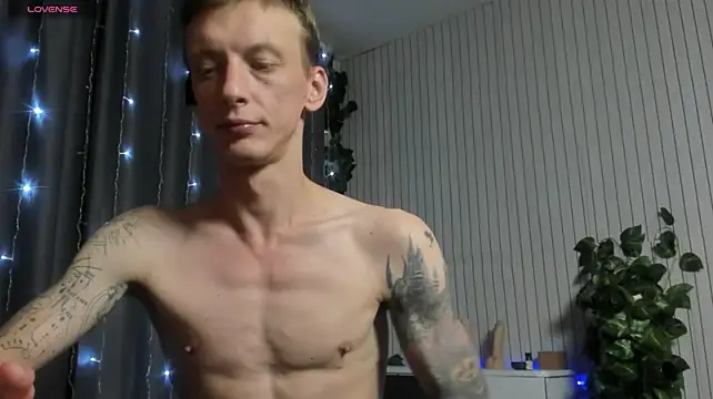 James2Inked webcam