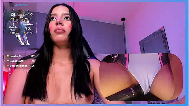 SweetieCloe_ live cam on StripChat