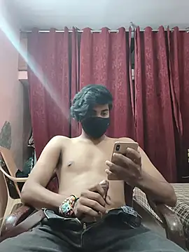 fucker_111 (M twink) - Make me naked