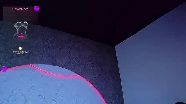 ReinaChloe webcam