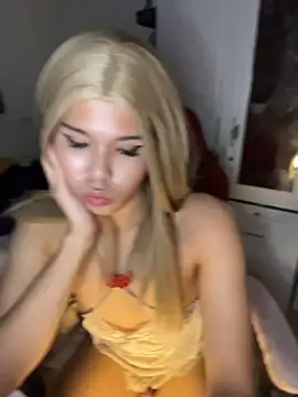 Plaxxxtique webcam